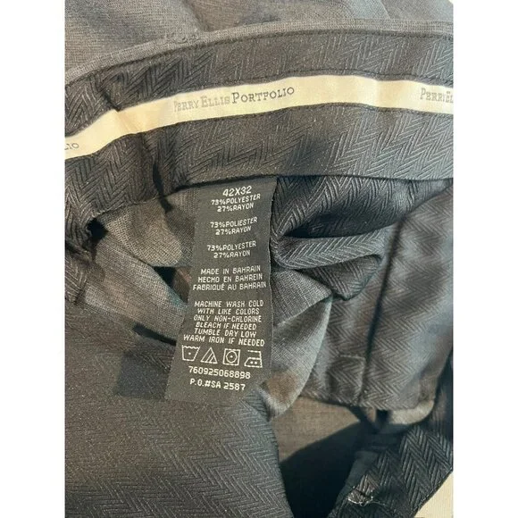 Perry Ellis Portfolio Men's Charcoal Casual Pants - Picture 3 of 7